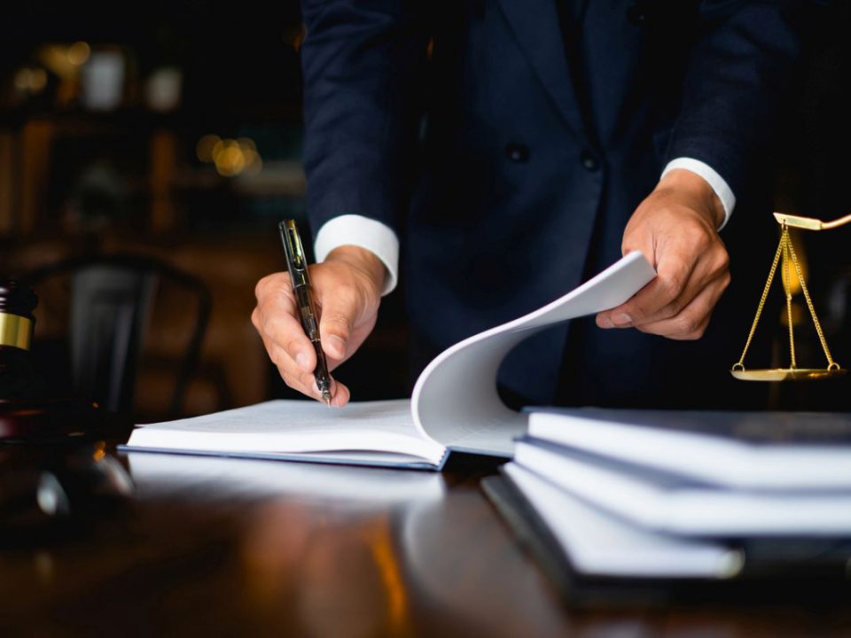 وکیل تابعیت در مشهد