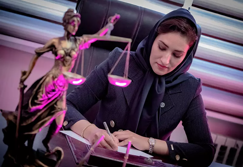 وکیل فرهادی